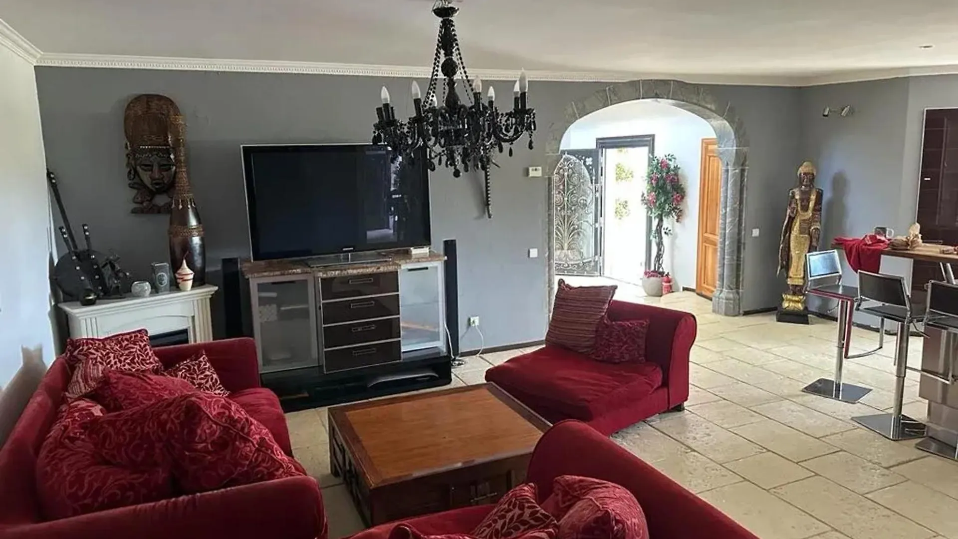 Villa Spacieuse Avec Piscine Pres De Geneve Cercier